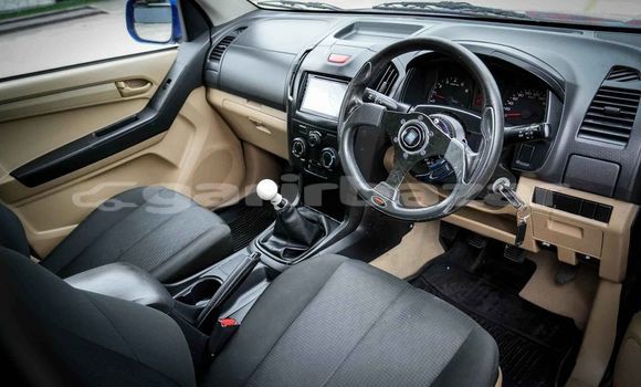 ซื้อ รถมือสอง Isuzu D-Max สีน้ำเงิน รถยนต์ ใน %{เมือง} ใน กรุงเทพมหานคร ซื้อ รถมือสอง Isuzu D-Max สีน้ำเงิน รถยนต์ ใน %{เมือง} ใน กรุงเทพมหานคร