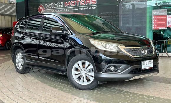 ซื้อ รถมือสอง Honda CR-V สีดำ รถยนต์ ใน %{เมือง} ใน กรุงเทพมหานคร