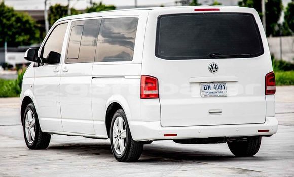 ซื้อ รถมือสอง Volkswagen Caravelle ขาว รถยนต์ ใน %{เมือง} ใน กรุงเทพมหานคร ซื้อ รถมือสอง Volkswagen Caravelle ขาว รถยนต์ ใน %{เมือง} ใน กรุงเทพมหานคร