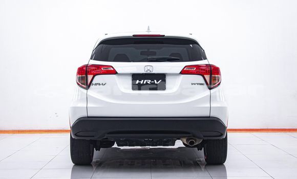 ซื้อ รถมือสอง Honda HR-V ขาว รถยนต์ ใน %{เมือง} ใน กรุงเทพมหานคร ซื้อ รถมือสอง Honda HR-V ขาว รถยนต์ ใน %{เมือง} ใน กรุงเทพมหานคร