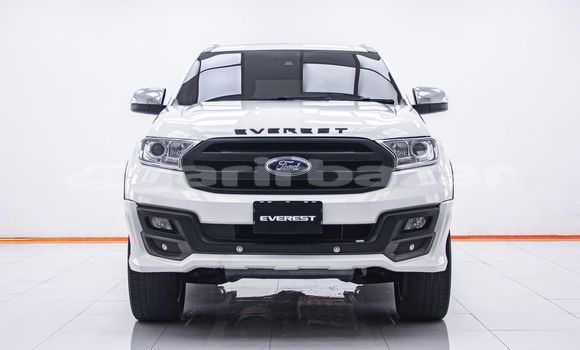 Buy Used Ford Everest White Car in Bangkok in Bangkok Buy Used Ford Everest White Car in Bangkok in Bangkok