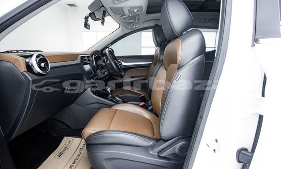 Buy Used MG ZS White Car in Bangkok in Bangkok Buy Used MG ZS White Car in Bangkok in Bangkok