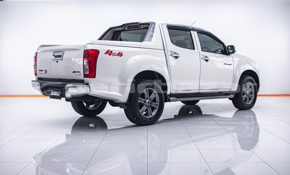 ซื้อ รถมือสอง Isuzu D-Max ขาว รถยนต์ ใน %{เมือง} ใน กรุงเทพมหานคร ซื้อ รถมือสอง Isuzu D-Max ขาว รถยนต์ ใน %{เมือง} ใน กรุงเทพมหานคร