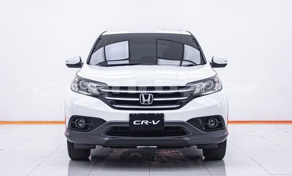 Buy Used Honda CR-V White Car in Bangkok in Bangkok Buy Used Honda CR-V White Car in Bangkok in Bangkok