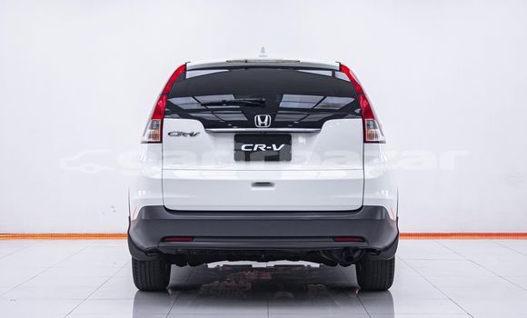 Buy Used Honda CR-V White Car in Bangkok in Bangkok Buy Used Honda CR-V White Car in Bangkok in Bangkok