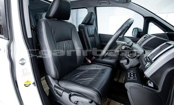 ซื้อ รถมือสอง Honda Stepwgn ขาว รถยนต์ ใน %{เมือง} ใน กรุงเทพมหานคร ซื้อ รถมือสอง Honda Stepwgn ขาว รถยนต์ ใน %{เมือง} ใน กรุงเทพมหานคร