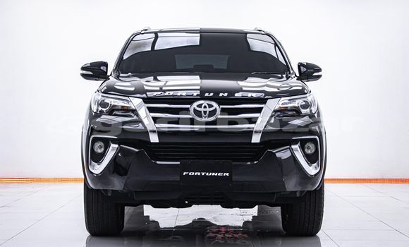 ซื้อ รถมือสอง Toyota Fortuner สีดำ รถยนต์ ใน %{เมือง} ใน กรุงเทพมหานคร ซื้อ รถมือสอง Toyota Fortuner สีดำ รถยนต์ ใน %{เมือง} ใน กรุงเทพมหานคร