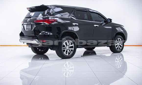 ซื้อ รถมือสอง Toyota Fortuner สีดำ รถยนต์ ใน %{เมือง} ใน กรุงเทพมหานคร ซื้อ รถมือสอง Toyota Fortuner สีดำ รถยนต์ ใน %{เมือง} ใน กรุงเทพมหานคร