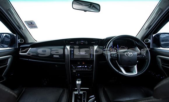 ซื้อ รถมือสอง Toyota Fortuner สีดำ รถยนต์ ใน %{เมือง} ใน กรุงเทพมหานคร ซื้อ รถมือสอง Toyota Fortuner สีดำ รถยนต์ ใน %{เมือง} ใน กรุงเทพมหานคร