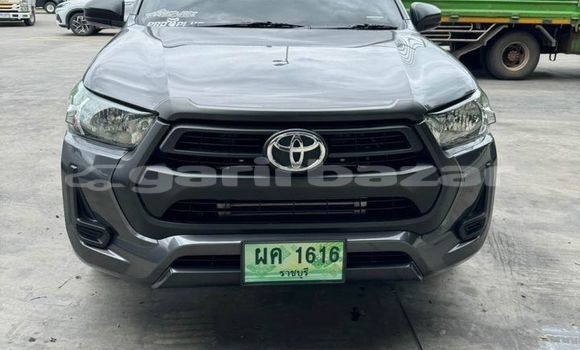 Buy Used Toyota Hiluxe Revo Other Car in Bangkok in Bangkok