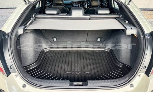 Buy Used Honda Civic White Car in Bangkok in Bangkok Buy Used Honda Civic White Car in Bangkok in Bangkok