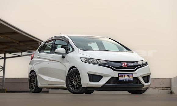Buy Used Honda Jazz White Car in Bangkok in Bangkok Buy Used Honda Jazz White Car in Bangkok in Bangkok