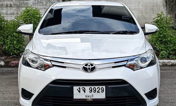 ซื้อ รถมือสอง Toyota Vios ขาว รถยนต์ ใน %{เมือง} ใน กรุงเทพมหานคร