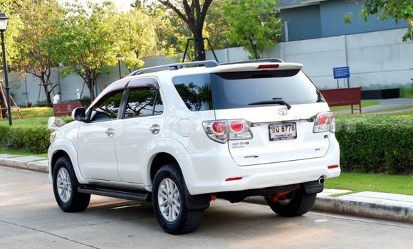 ซื้อ รถมือสอง Toyota Fortuner ขาว รถยนต์ ใน %{เมือง} ใน กรุงเทพมหานคร ซื้อ รถมือสอง Toyota Fortuner ขาว รถยนต์ ใน %{เมือง} ใน กรุงเทพมหานคร