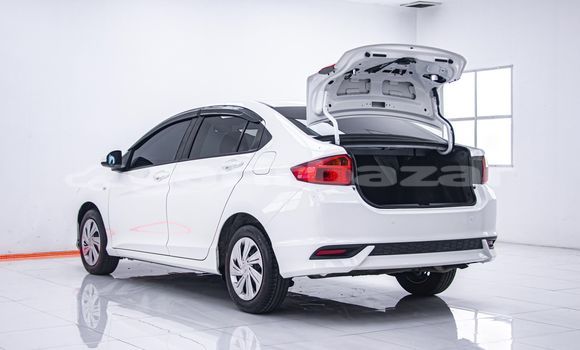 Buy Used Honda City White Car in Bangkok in Bangkok Buy Used Honda City White Car in Bangkok in Bangkok