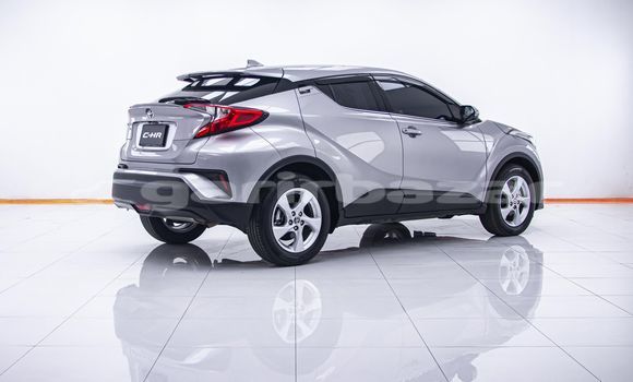 Buy Used Toyota C-HR Other Car in Bangkok in Bangkok Buy Used Toyota C-HR Other Car in Bangkok in Bangkok