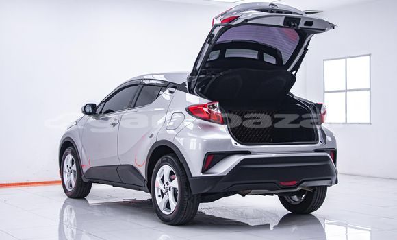 Buy Used Toyota C-HR Other Car in Bangkok in Bangkok Buy Used Toyota C-HR Other Car in Bangkok in Bangkok