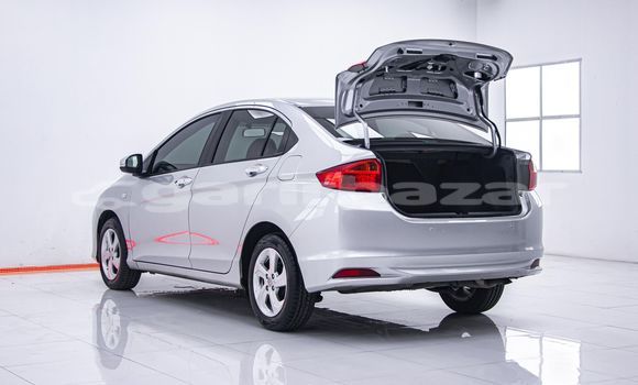 ซื้อ รถมือสอง Honda City อื่น ๆ รถยนต์ ใน %{เมือง} ใน กรุงเทพมหานคร ซื้อ รถมือสอง Honda City อื่น ๆ รถยนต์ ใน %{เมือง} ใน กรุงเทพมหานคร