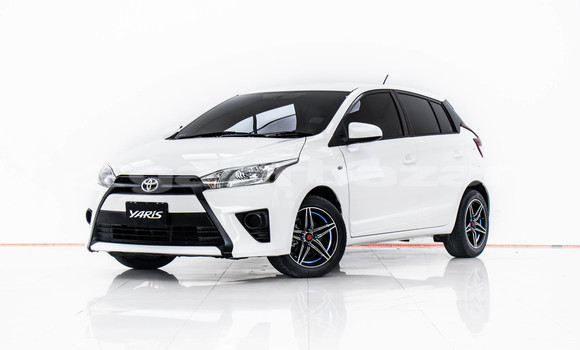 ซื้อ รถมือสอง Toyota Yaris ขาว รถยนต์ ใน %{เมือง} ใน กรุงเทพมหานคร ซื้อ รถมือสอง Toyota Yaris ขาว รถยนต์ ใน %{เมือง} ใน กรุงเทพมหานคร