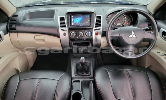 ซื้อ รถมือสอง Mitsubishi Pajero สีน้ำตาล รถยนต์ ใน %{เมือง} ใน กรุงเทพมหานคร ซื้อ รถมือสอง Mitsubishi Pajero สีน้ำตาล รถยนต์ ใน %{เมือง} ใน กรุงเทพมหานคร