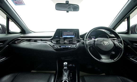 ซื้อ รถมือสอง Toyota C-HR เขียว รถยนต์ ใน %{เมือง} ใน กรุงเทพมหานคร ซื้อ รถมือสอง Toyota C-HR เขียว รถยนต์ ใน %{เมือง} ใน กรุงเทพมหานคร