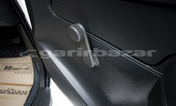 Buy Used Toyota Hiluxe VIGO White Car in Bangkok in Bangkok Buy Used Toyota Hiluxe VIGO White Car in Bangkok in Bangkok