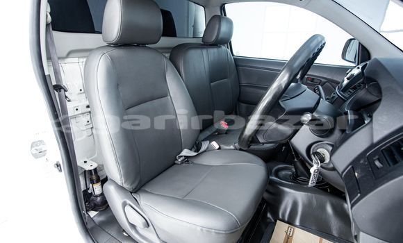 Buy Used Toyota Hiluxe VIGO White Car in Bangkok in Bangkok Buy Used Toyota Hiluxe VIGO White Car in Bangkok in Bangkok