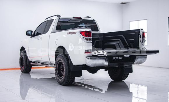 ซื้อ รถมือสอง Mazda BT-50 ขาว รถยนต์ ใน %{เมือง} ใน กรุงเทพมหานคร ซื้อ รถมือสอง Mazda BT-50 ขาว รถยนต์ ใน %{เมือง} ใน กรุงเทพมหานคร