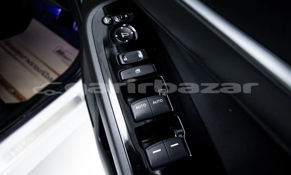 Buy Used Honda HR-V White Car in Bangkok in Bangkok Buy Used Honda HR-V White Car in Bangkok in Bangkok