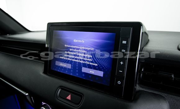 Buy Used Honda HR-V White Car in Bangkok in Bangkok Buy Used Honda HR-V White Car in Bangkok in Bangkok