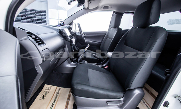 Buy Used Isuzu D-Max White Car in Bangkok in Bangkok Buy Used Isuzu D-Max White Car in Bangkok in Bangkok