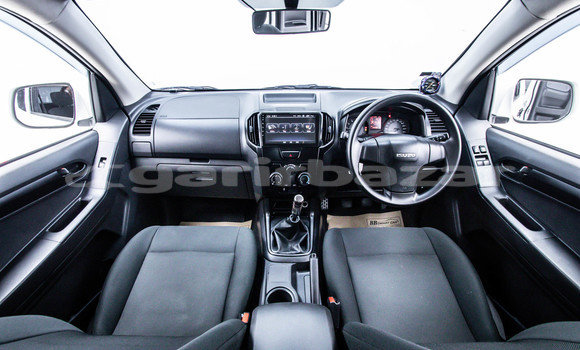 Buy Used Isuzu D-Max White Car in Bangkok in Bangkok Buy Used Isuzu D-Max White Car in Bangkok in Bangkok