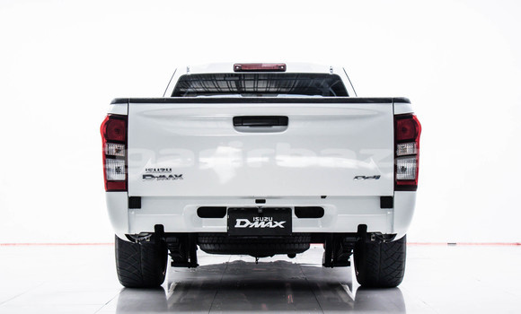 Buy Used Isuzu D-Max White Car in Bangkok in Bangkok Buy Used Isuzu D-Max White Car in Bangkok in Bangkok