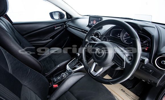 ซื้อ รถมือสอง Mazda 2 สีแดง รถยนต์ ใน %{เมือง} ใน กรุงเทพมหานคร ซื้อ รถมือสอง Mazda 2 สีแดง รถยนต์ ใน %{เมือง} ใน กรุงเทพมหานคร