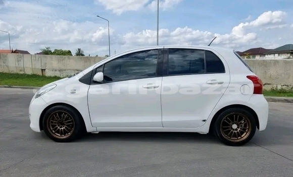 ซื้อ รถมือสอง Toyota Yaris ขาว รถยนต์ ใน %{เมือง} ใน ชัยนาท ซื้อ รถมือสอง Toyota Yaris ขาว รถยนต์ ใน %{เมือง} ใน ชัยนาท