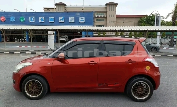 ซื้อ รถมือสอง Suzuki Swift สีแดง รถยนต์ ใน %{เมือง} ใน ชัยนาท