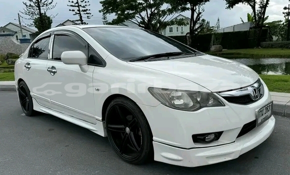 ซื้อ รถมือสอง Honda Civic ขาว รถยนต์ ใน %{เมือง} ใน จันทบุรี ซื้อ รถมือสอง Honda Civic ขาว รถยนต์ ใน %{เมือง} ใน จันทบุรี