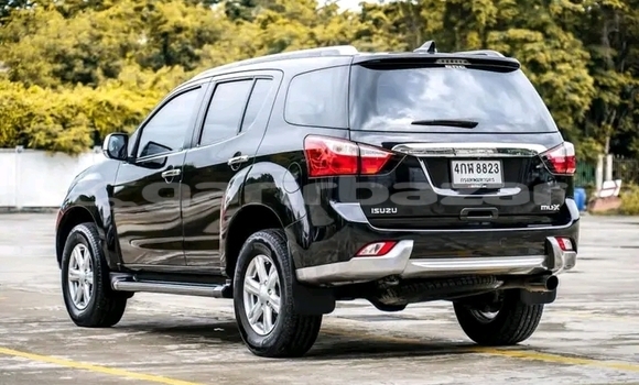 ซื้อ รถมือสอง Isuzu MU สีดำ รถยนต์ ใน %{เมือง} ใน นครปฐม ซื้อ รถมือสอง Isuzu MU สีดำ รถยนต์ ใน %{เมือง} ใน นครปฐม