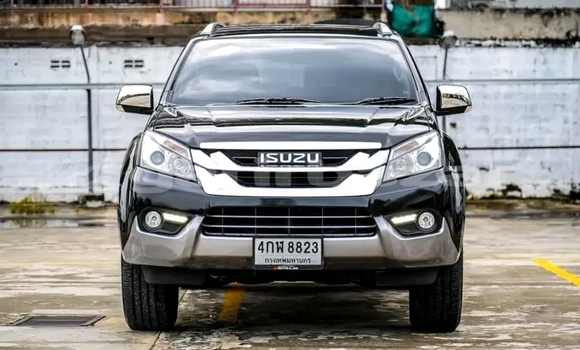 ซื้อ รถมือสอง Isuzu MU สีดำ รถยนต์ ใน %{เมือง} ใน นครปฐม ซื้อ รถมือสอง Isuzu MU สีดำ รถยนต์ ใน %{เมือง} ใน นครปฐม