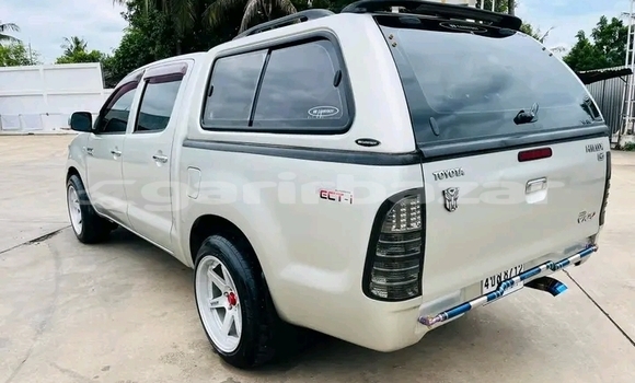 ซื้อ รถมือสอง Toyota Hilux ขาว รถยนต์ ใน %{เมือง} ใน ชัยนาท ซื้อ รถมือสอง Toyota Hilux ขาว รถยนต์ ใน %{เมือง} ใน ชัยนาท