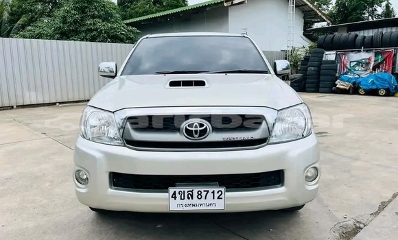 ซื้อ รถมือสอง Toyota Hilux ขาว รถยนต์ ใน %{เมือง} ใน ชัยนาท ซื้อ รถมือสอง Toyota Hilux ขาว รถยนต์ ใน %{เมือง} ใน ชัยนาท