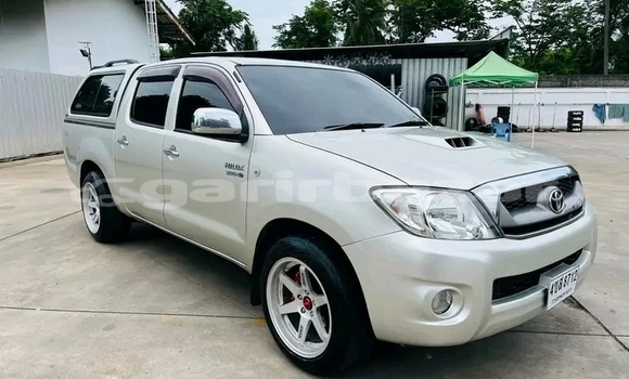 ซื้อ รถมือสอง Toyota Hilux ขาว รถยนต์ ใน %{เมือง} ใน ชัยนาท ซื้อ รถมือสอง Toyota Hilux ขาว รถยนต์ ใน %{เมือง} ใน ชัยนาท