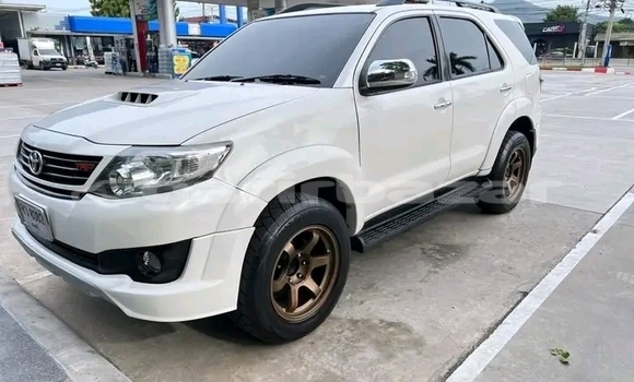 ซื้อ รถมือสอง Toyota Fortuner ขาว รถยนต์ ใน %{เมือง} ใน ชัยภูมิ ซื้อ รถมือสอง Toyota Fortuner ขาว รถยนต์ ใน %{เมือง} ใน ชัยภูมิ