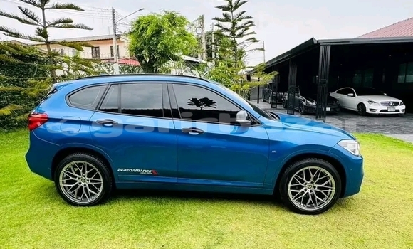 ซื้อ รถมือสอง BMW 2er Active Tourer สีน้ำเงิน รถยนต์ ใน %{เมือง} ใน จันทบุรี ซื้อ รถมือสอง BMW 2er Active Tourer สีน้ำเงิน รถยนต์ ใน %{เมือง} ใน จันทบุรี