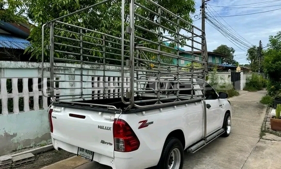 Buy Used Toyota Hilux White Car in Krabi in Krabi Buy Used Toyota Hilux White Car in Krabi in Krabi