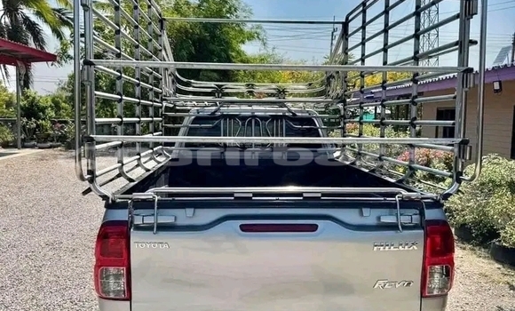 Buy Used Toyota Hilux Other Car in Khlung in Chanthaburi Buy Used Toyota Hilux Other Car in Khlung in Chanthaburi