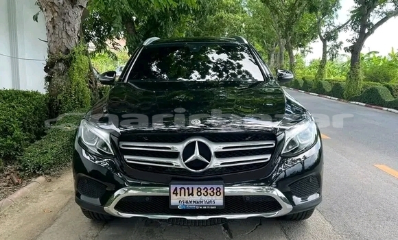 ซื้อ รถมือสอง Mercedes‒Benz E–Class สีดำ รถยนต์ ใน %{เมือง} ใน ชัยนาท ซื้อ รถมือสอง Mercedes‒Benz E–Class สีดำ รถยนต์ ใน %{เมือง} ใน ชัยนาท