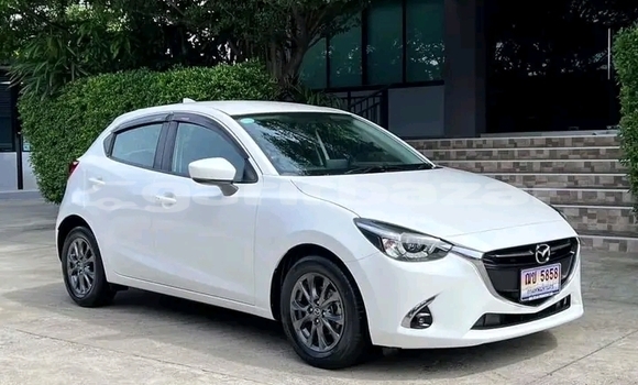 ซื้อ รถมือสอง Mazda 326 ขาว รถยนต์ ใน %{เมือง} ใน ขอนแก่น ซื้อ รถมือสอง Mazda 326 ขาว รถยนต์ ใน %{เมือง} ใน ขอนแก่น