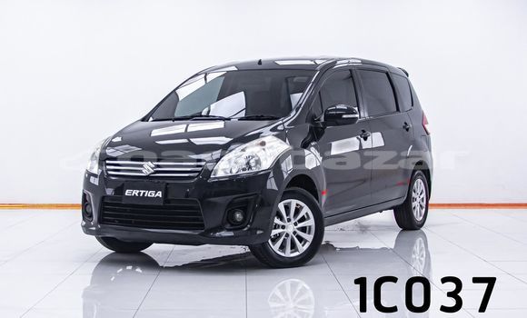 ซื้อ รถมือสอง Suzuki Ertiga สีดำ รถยนต์ ใน %{เมือง} ใน กรุงเทพมหานคร
