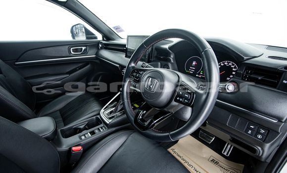 Buy Used Honda HR-V White Car in Bangkok in Bangkok Buy Used Honda HR-V White Car in Bangkok in Bangkok